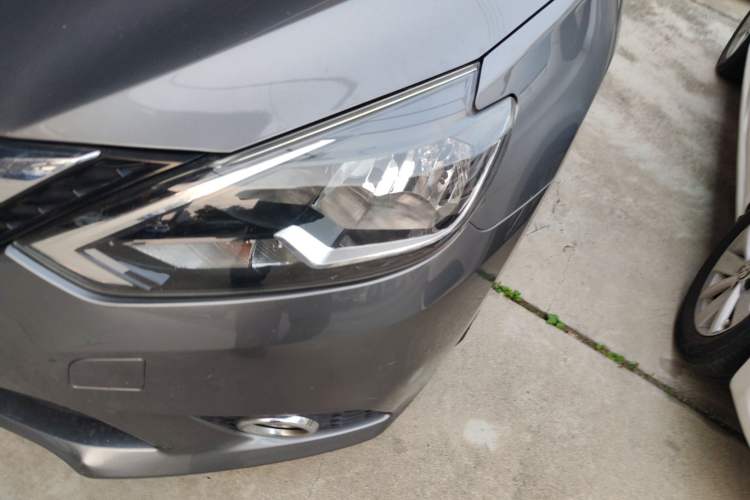 Used Nissan Sylphy 2019 Classic 1.6XE CVT Comfort Edition Left Front Headlight