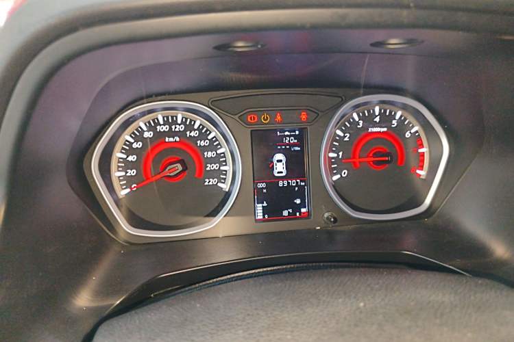 Used Soueast DX3 2016 1.5L Manual Flagship Version
