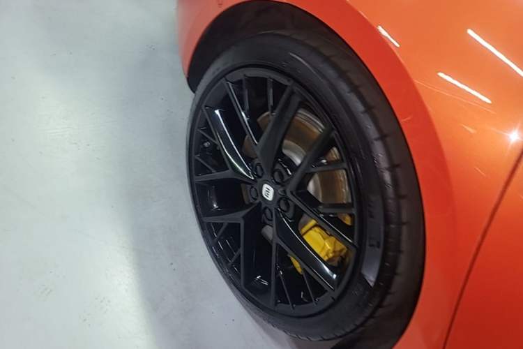 Used Xiaomi Auto SU7 2024 Four-Wheel Drive Ultra-Long Range Advanced Intelligent Driving Max Edition