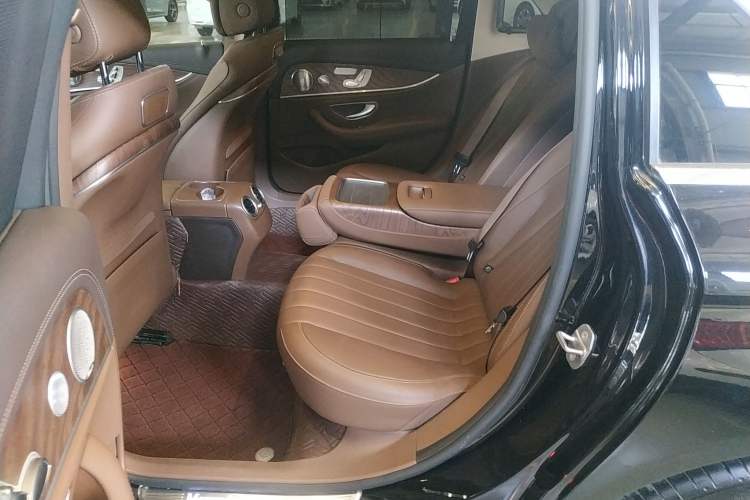 Used Mercedes-Benz E-Class 2020 Restyled E 300 L Exclusive Edition
