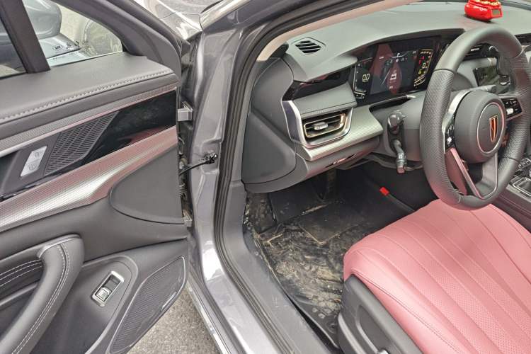 Used Hongqi H5 2023 2.0T Automatic Smart Connect Flagship Edition