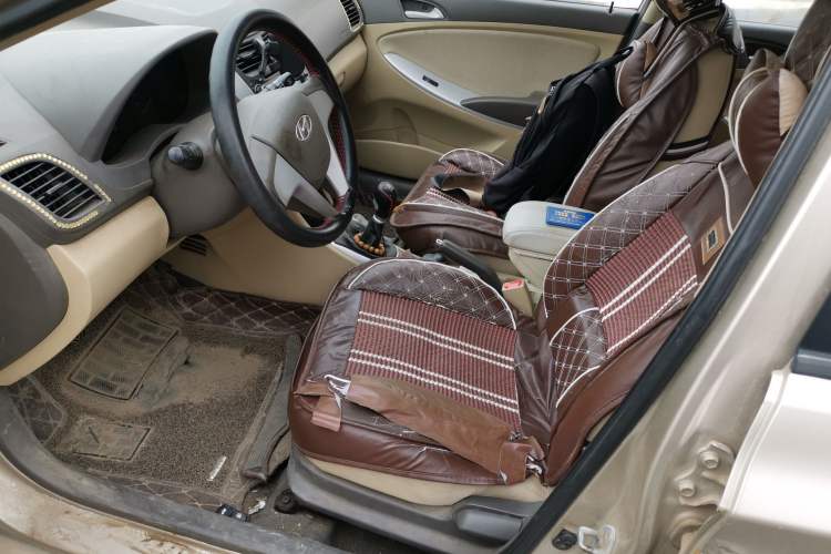 Used Hyundai Verna (older generation) 2010 Sedan 1.4L Manual Comfort GS
