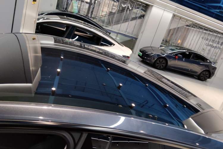 Used Tesla Model Y 2024 Rear-Wheel-Drive Version
