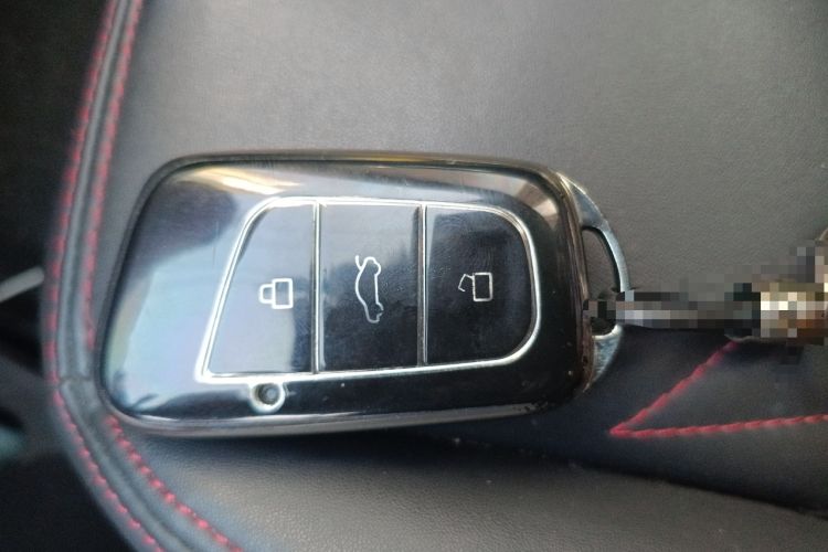 Used Chery Little Ant 2022 Restyled Version Sweet Pink Edition Half-Sugar Version 30.6 kWh 30 kW 301 km