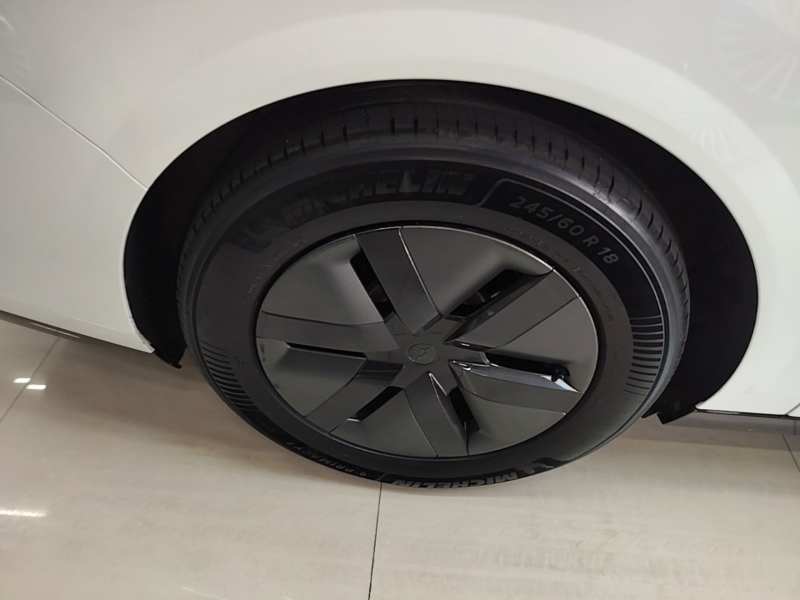 Used Li Auto MEGA 2024 Ultra Model — 25