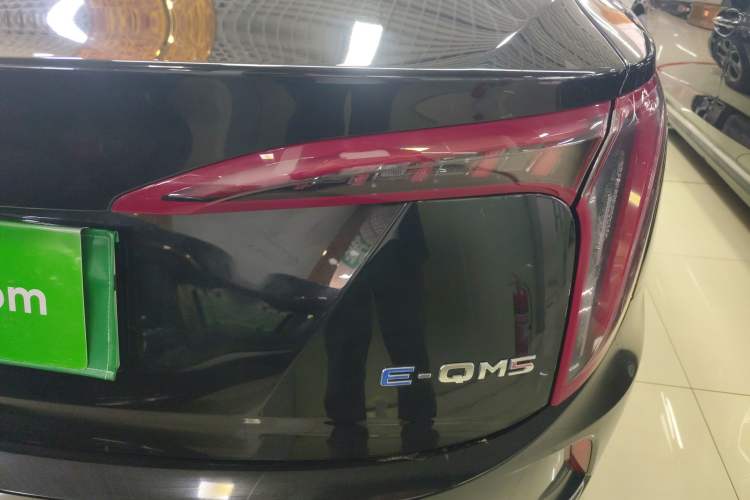Used Hongqi E-QM5 2021 Charging Version Flagship Edition Right Rear Taillight