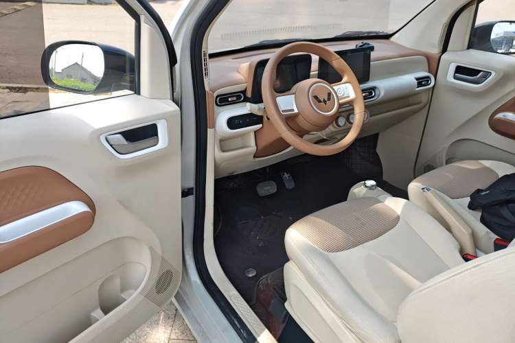 Used Wuling Hongguang MINIEV 2024 3rd Generation 170 km Driver Seat