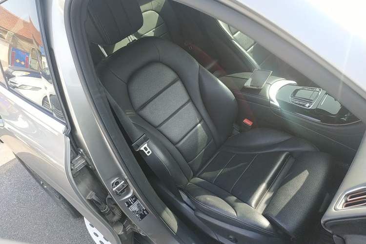 Used Mercedes-Benz EQC 2020 EQC 400 4MATIC Right Front Seat