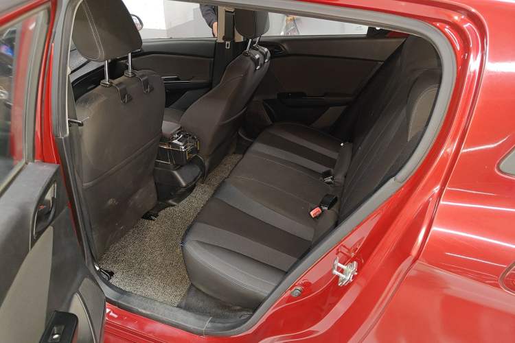 Used Baojun 310 2016 1.2L manual Comfort trim level
