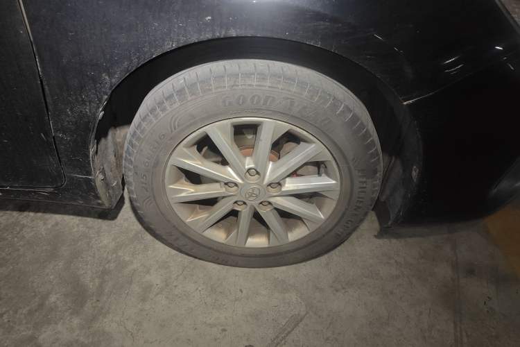 Used Toyota Camry 2015 2.0G Premier Edition
