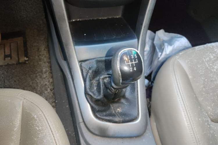 Used Baojun 630 2011 1.5L manual Comfort trim level
