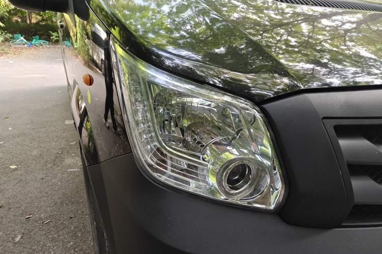 Used Foton Toano 2021 2.0T Manual Tongtu Extended-Wheelbase Mid-Roof 5/6/7-Seater 4F20TC3