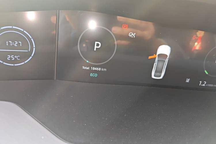 Used CHANGAN UNI-V 2022 1.5T Prestige Version
