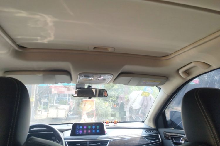 Used Dongfeng Fengon 580 2018 Revised Version 1.5T Manual Luxury Edition Headliner