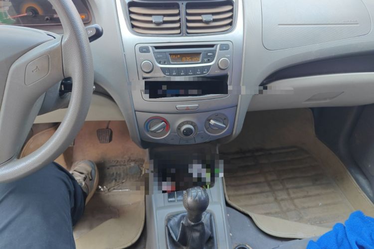 Used Chevrolet Sail 2011 Hatchback 1.4L Manual Happiness Edition