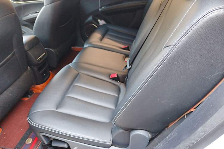 Used BYD Song MAX 2017 1.5T Automatic Smart Connect Prestige 7-Seater
