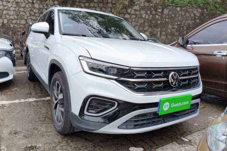 Used Volkswagen Tayron 2024 300TSI Two-Wheel-Drive Luxury Plus Advanced Version Exterior 1