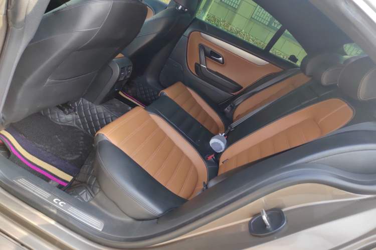 Used Volkswagen FAW-Volkswagen CC 2013 2.0 TSI Luxury Model Left Rear Seat