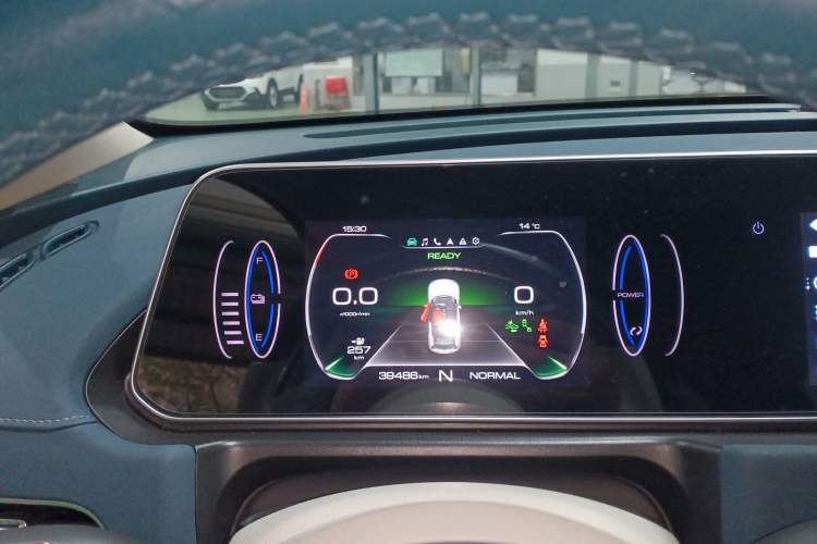 Used ORA Good Cat 2021 400km Standard Range Athena Edition Lithium Iron Phosphate