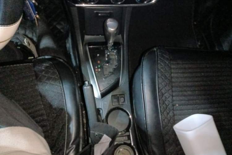 Used Toyota Corolla 2017 1.2T CVT GL Gear Lever