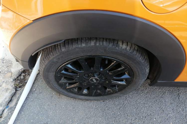 Used MINI 2014 1.5T COOPER Fun
