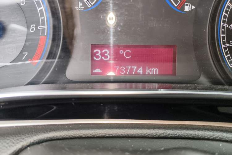 Used Fiat Ottimo 2014 1.4T Manual Fashion Edition Odometer Close Up