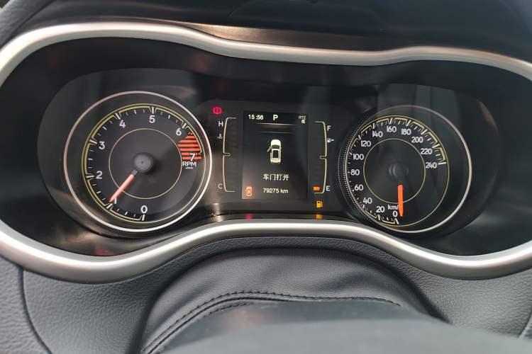 Used Jeep Cherokee 2016 2.4L Professional Edition
