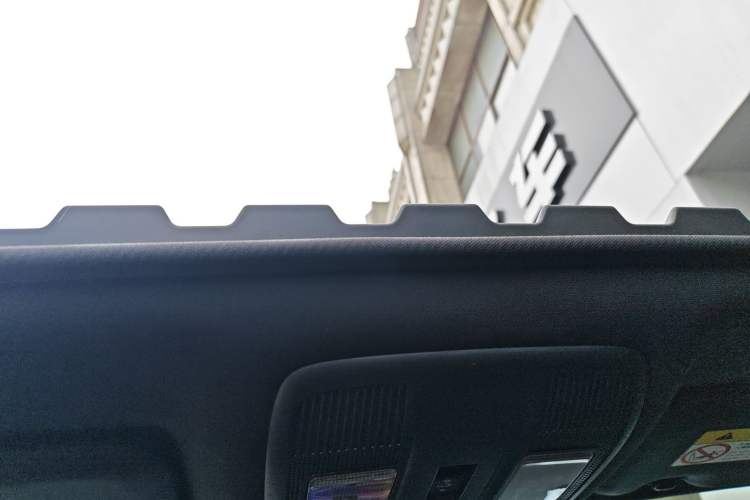 Used Mazda CX-4 2016 2.0L Automatic 2WD Blue Sky Dynamic Edition Headliner