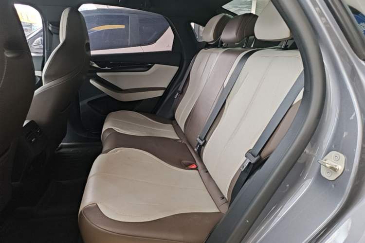 Used BYD Qin PLUS 2024 HONOR Edition DM-i 55KM Leading Model
