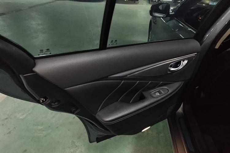 Used Infiniti Q50L 2016 2.0T Enjoyment Edition