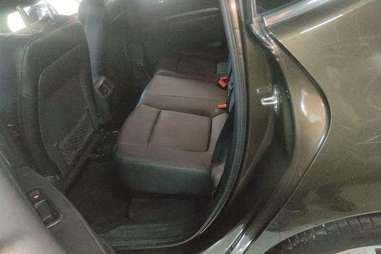 Used Peugeot 3008 2016 2.0L Automatic Classic Edition