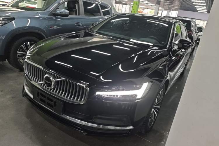 Used Volvo S90 2024 B5 Zhiyi Luxury Edition