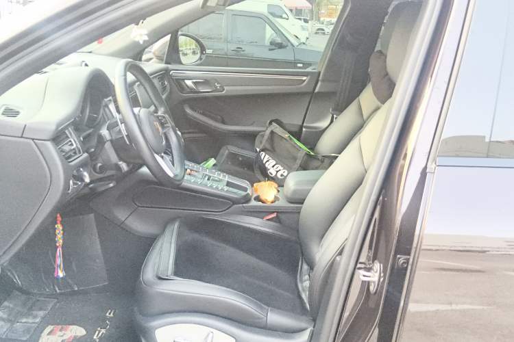 Used Porsche Macan 2021 Macan 2.0T