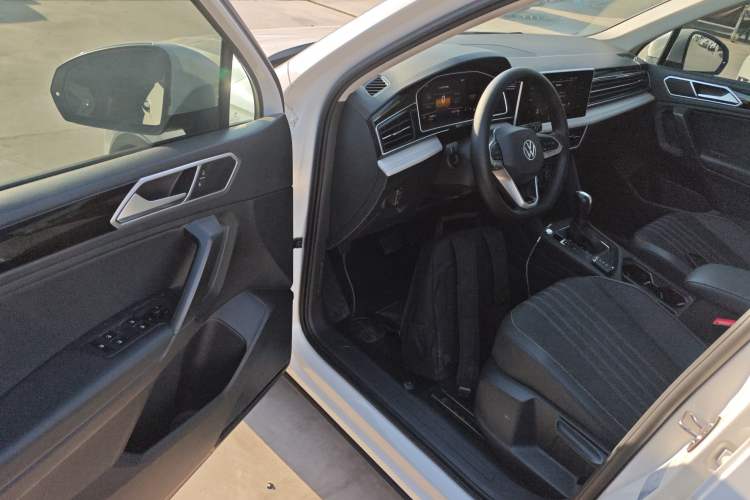 Used Volkswagen Tiguan L 2022 330TSI Automatic Two-Wheel Drive Comfort Edition