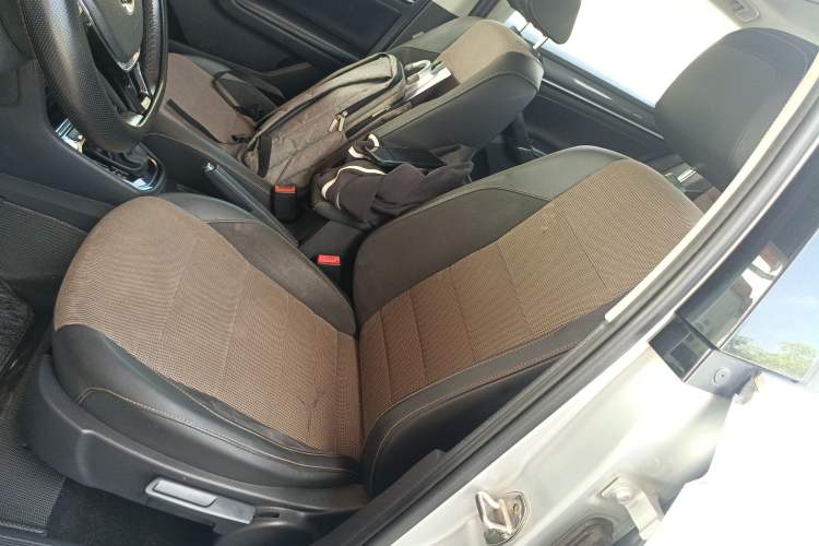 Used Volkswagen C-TREK 2017 1.6L Automatic Comfort Model
