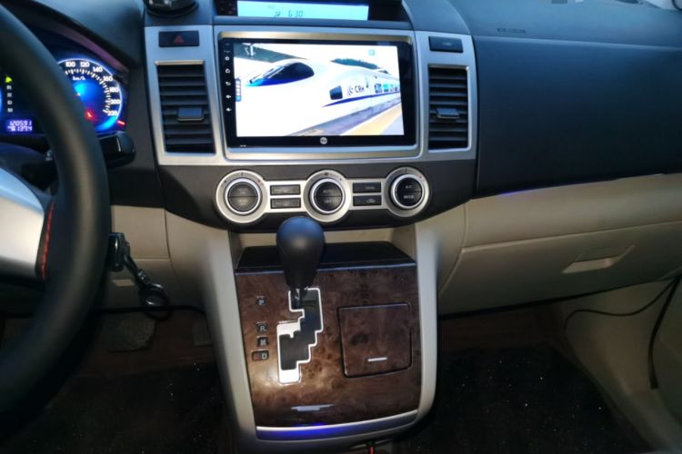 Used Mazda 8 2013 2.5L Elite Edition Audio And AC Panel