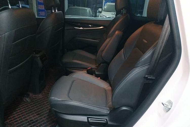 Used SAIC MAXUS G50 2023 PLUS 1.5T Happiness-Recommended Automatic Start Edition
