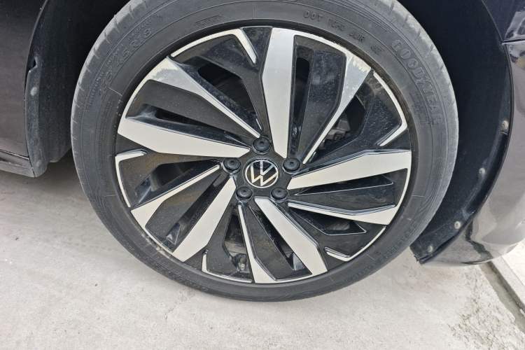 Used Volkswagen Passat 2022 380TSI Luxury Edition Exterior 4