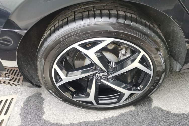 Used Volkswagen Passat 2024 380TSI Starry Dragon Edition