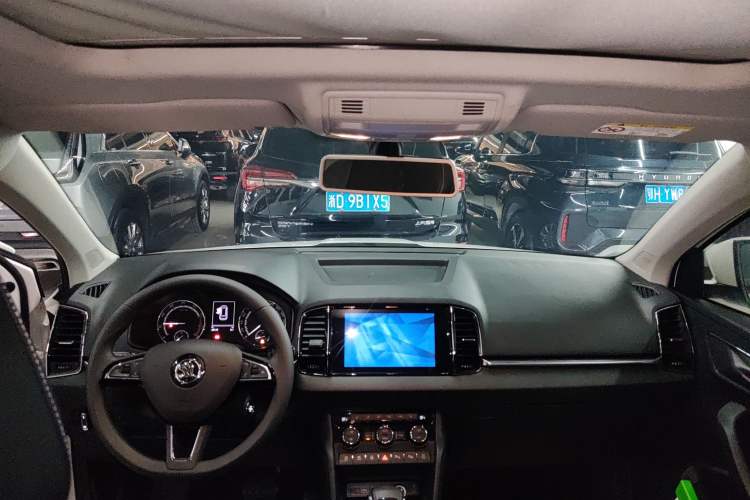 Used Skoda Karoq 2019 TSI280 SmartDrive Luxury Edition China V Standard Headliner