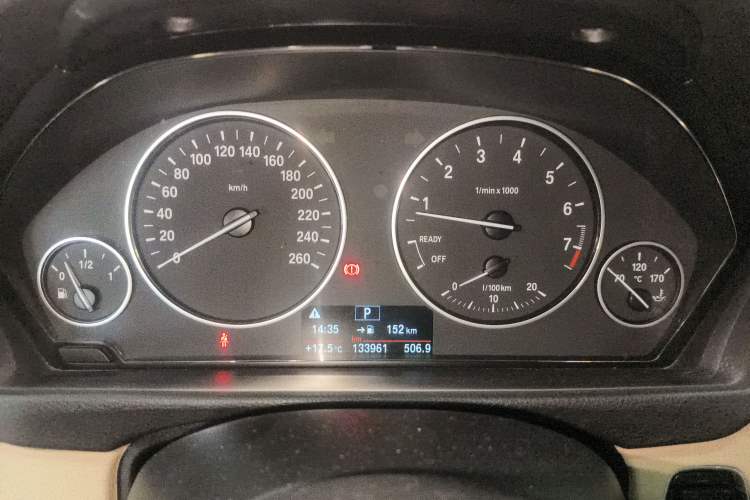 Used BMW 3 Series 2015 320Li Fashion Model