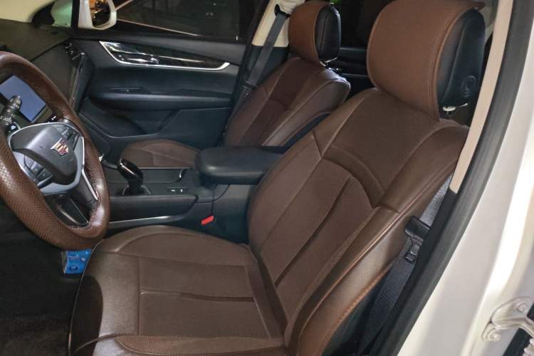 Used Cadillac XT5 2016 25T Luxury Model
