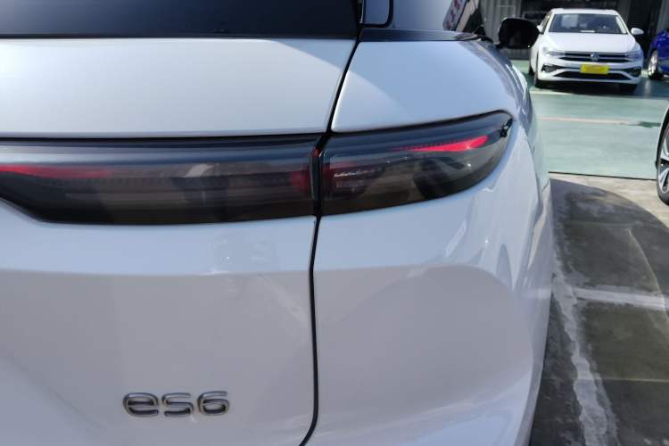 Used Nio ES6 2024 75 kWh
