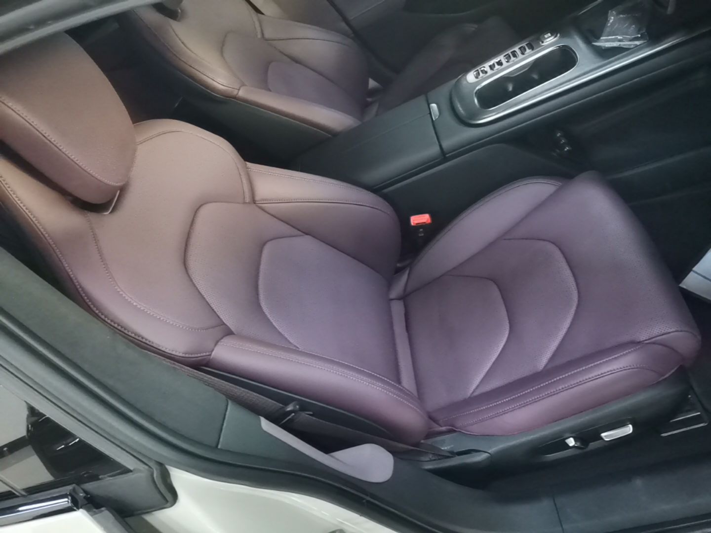 Xiaomi Auto SU7 2024 Four-Wheel Drive Ultra-Long Range Advanced Intelligent Driving Max Edition — снимка 19