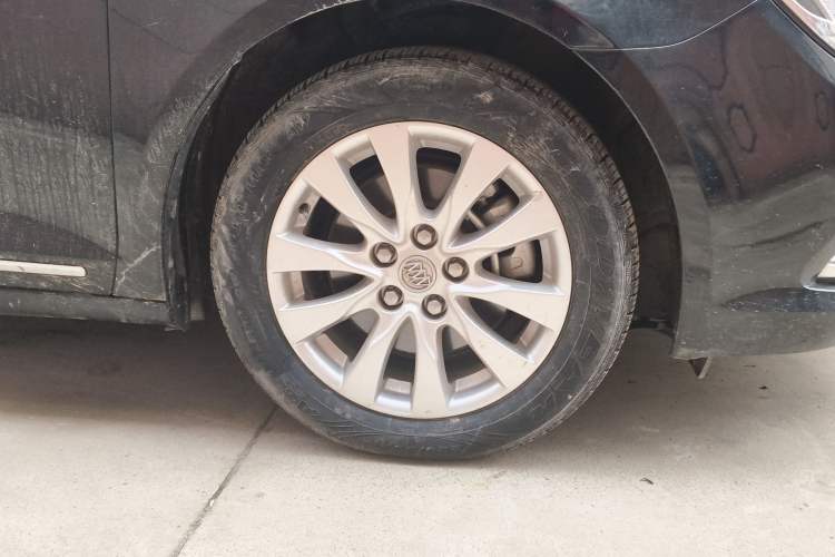 Used Buick LaCrosse 2013 2.4L SIDI Elite Comfort Version
