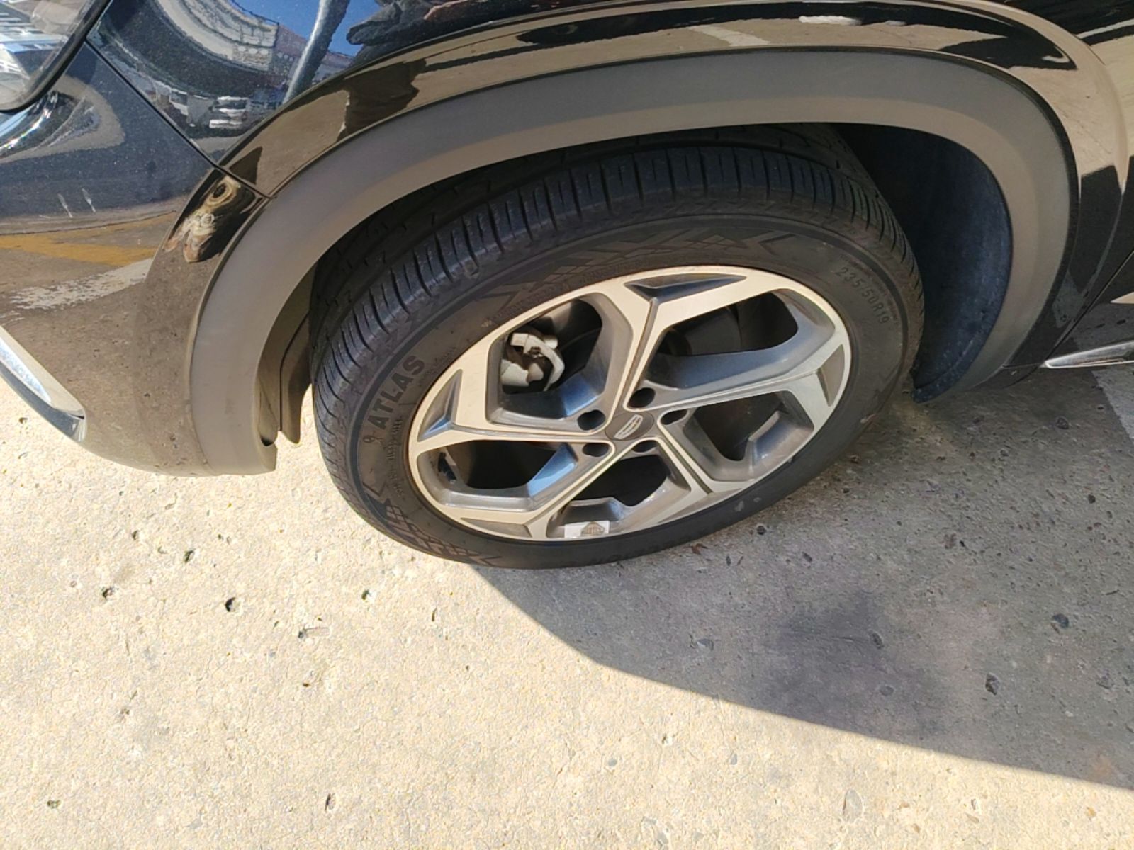 Geely Auto Monjaro L 2024 2.0TD DCT EVO Two-Wheel Drive Long-Range Version — снимка 10
