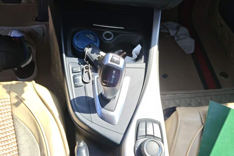 Used BMW 1 Series 2013 Revised 116i Leading Edition Gear Lever