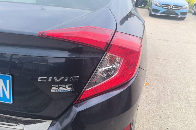 Used Honda Civic 2016 220TURBO CVT Prestige Edition