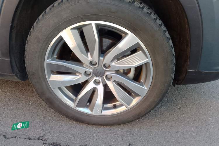 Used Geely Auto Haoyue 2022 1.8TD DCT Luxury Model 5 Seats Right Front Wheel Hub