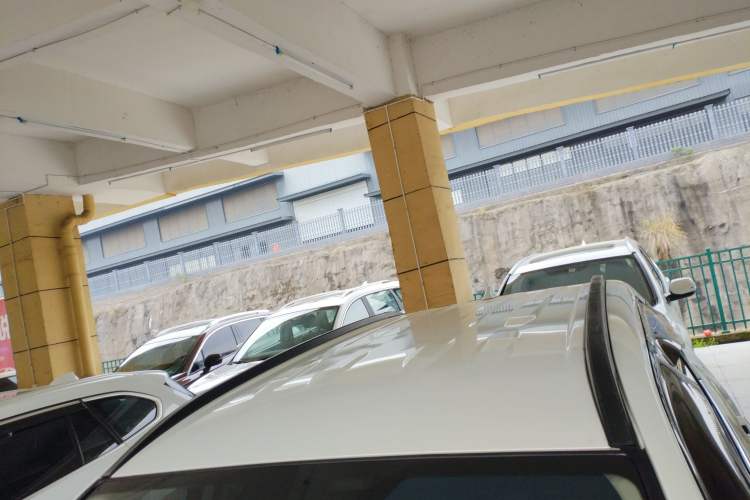 Used Toyota RAV4 2021 2.0L CVT Two-Wheel Drive Urban Edition Roof